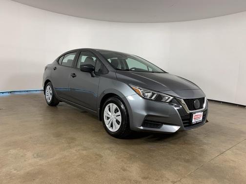 2021 Nissan Versa 1.6 S