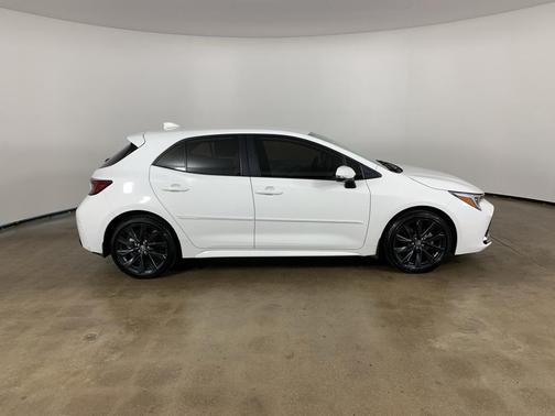 2025 Toyota Corolla XSE