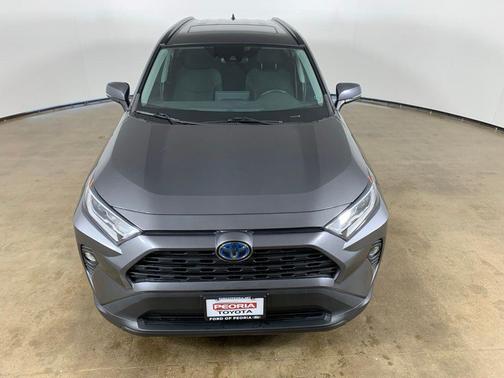 Magnetic Gray Metallic 2021 Toyota RAV4 Hybrid XLE