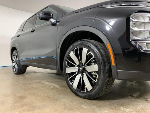 2025 Mitsubishi Outlander SE 2.5 S-AWC