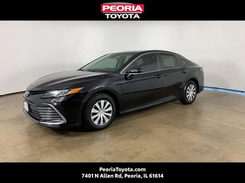 Midnight Black Metallic 2022 Toyota Camry LE