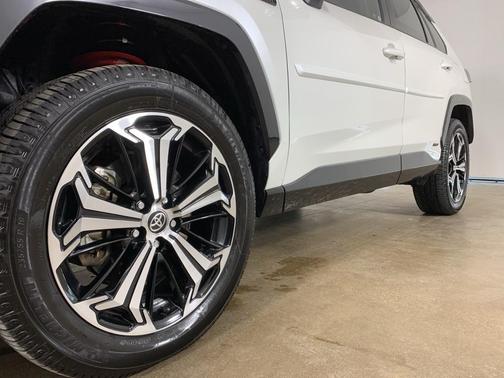 2021 Toyota RAV4 Prime XSE