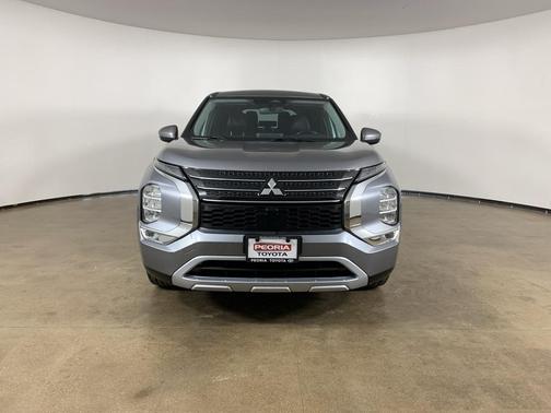 2023 Mitsubishi Outlander SE Special Edition 2WD