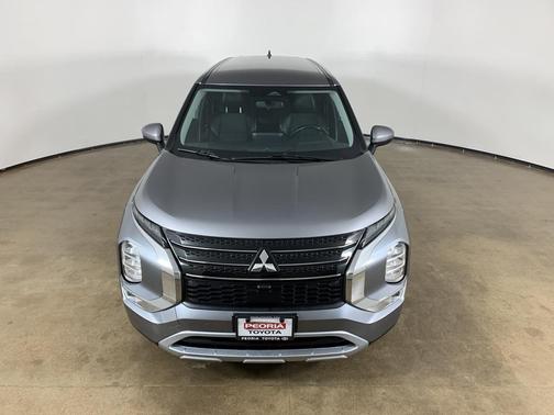 2023 Mitsubishi Outlander SE Special Edition 2WD