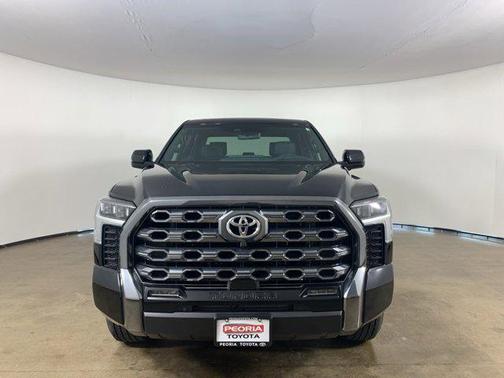2025 Toyota Tundra Hybrid Platinum