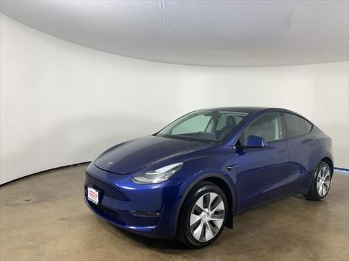 2022 Tesla Model Y Long Range Dual Motor All-Wheel Drive