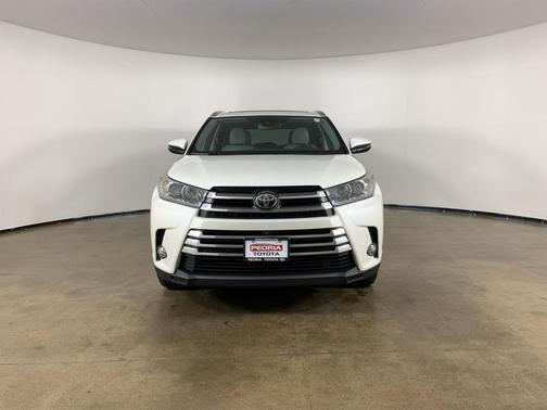 2017 Toyota Highlander Limited Platinum