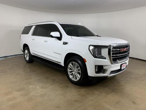 2022 GMC Yukon XL SLT