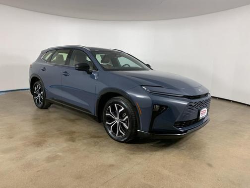 2025 Toyota Crown Signia XLE