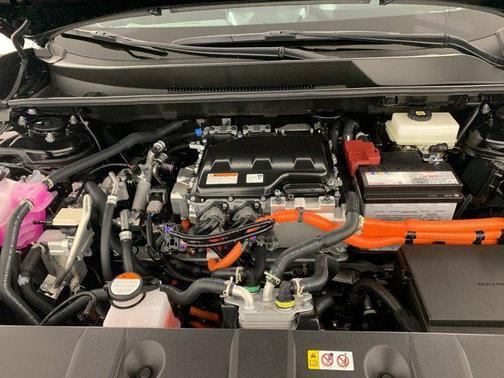 2025 Toyota bZ4X Limited
