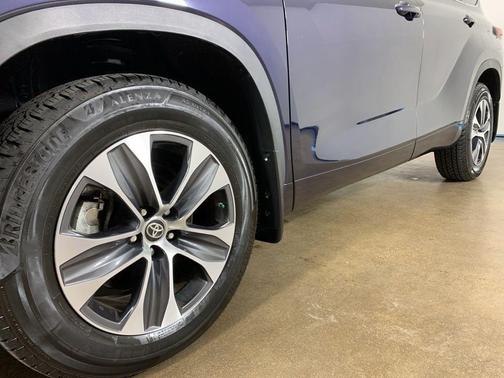 Blueprint 2023 Toyota Highlander XLE