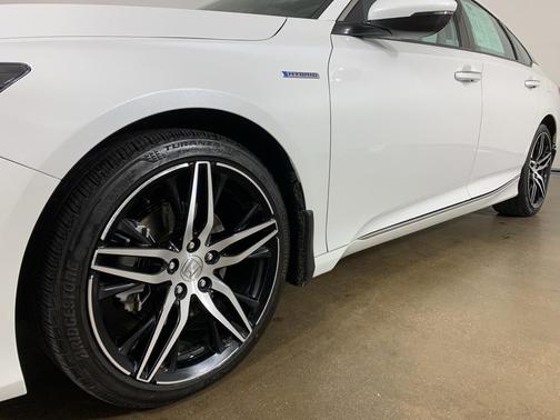 2021 Honda Accord Hybrid Touring