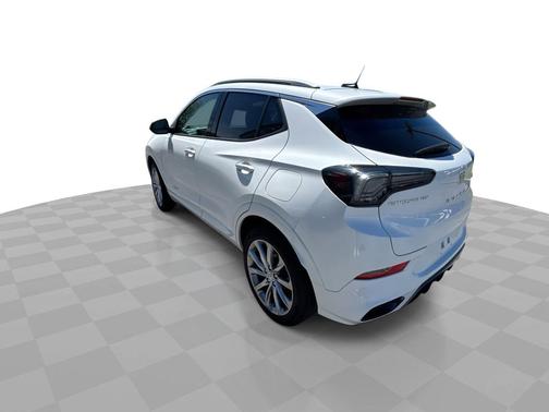 White Frost Tricoat 2024 Buick Encore GX FWD 4dr Avenir