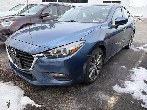 2018 Mazda Mazda3 Touring Auto