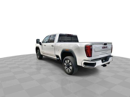 2024 GMC Sierra 2500 Denali