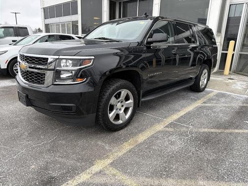 2017 Chevrolet Suburban LS