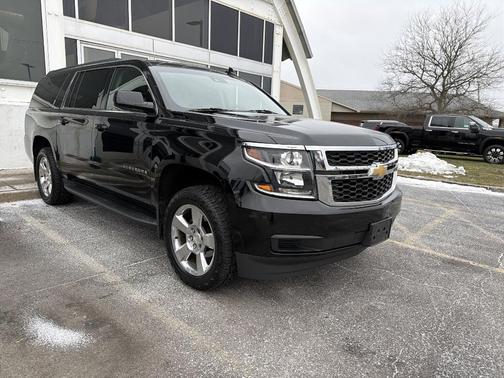 2017 Chevrolet Suburban LS
