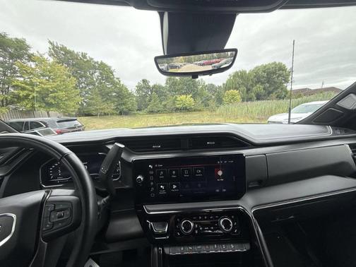 2024 GMC Sierra 2500 AT4