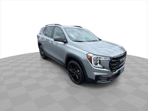 Sterling Metallic 2024 GMC Terrain AWD 4dr SLE