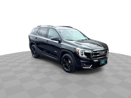 2022 GMC Terrain AWD AT4