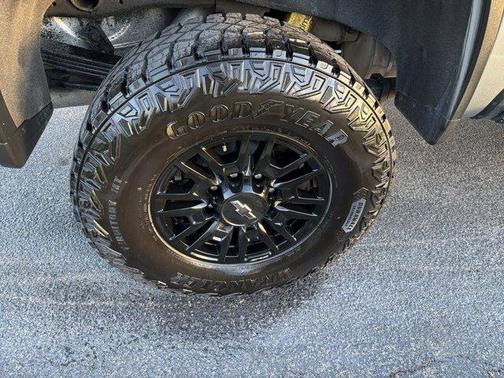 2024 Chevrolet Silverado 2500 4WD Crew Cab Standard Bed ZR2