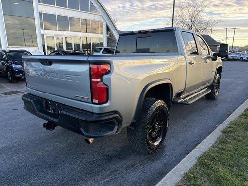 2024 Chevrolet Silverado 2500 4WD Crew Cab Standard Bed ZR2