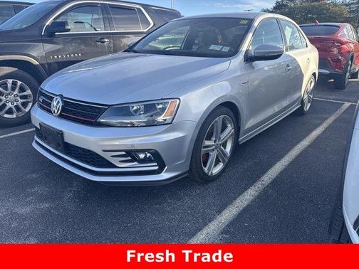 2016 Volkswagen Jetta 2.0T GLI SE