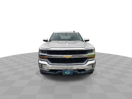 Silver Ice Metallic 2018 Chevrolet Silverado 1500 4WD Crew Cab 143.5" LT w/1LT