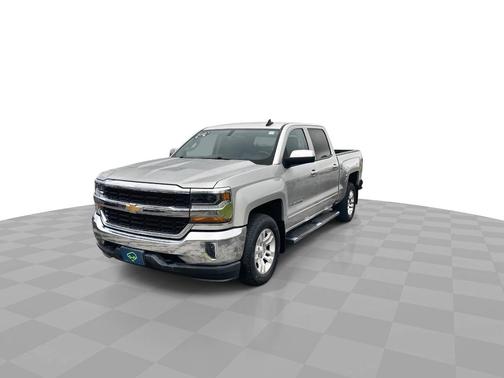 Silver Ice Metallic 2018 Chevrolet Silverado 1500 4WD Crew Cab 143.5" LT w/1LT