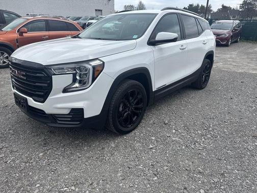 2022 GMC Terrain SLE