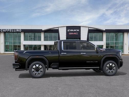 2025 GMC Sierra 2500 4WD Crew Cab 159" Denali