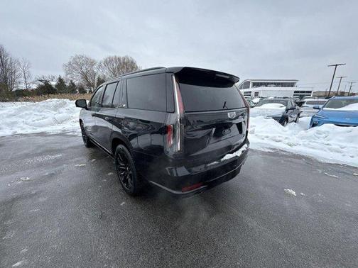 2022 Cadillac Escalade Sport Platinum