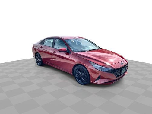 Scarlet Red Pearl 2022 Hyundai ELANTRA SEL IVT