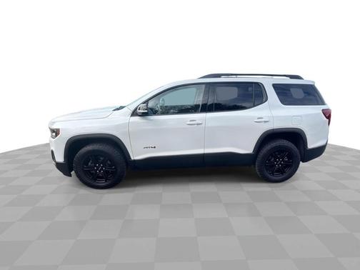 2023 GMC Acadia AWD AT4