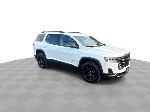 2023 GMC Acadia AWD AT4