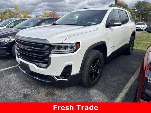 2023 GMC Acadia AWD AT4