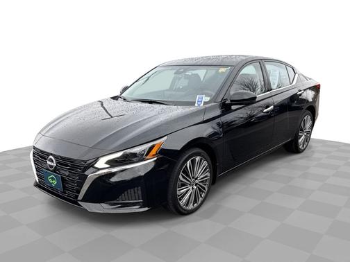 2025 Nissan Altima SL AWD