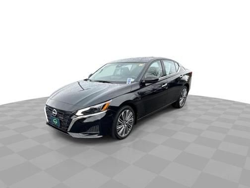 2025 Nissan Altima SL AWD