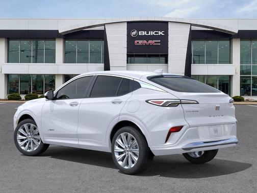 White Frost Tricoat 2026 Buick Envista FWD 4dr Avenir