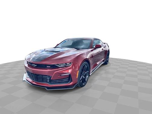Wild Cherry Tintcoat 2021 Chevrolet Camaro 2dr Cpe 2SS