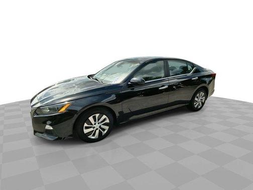 2022 Nissan Altima 2.5 S