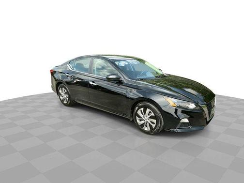 2022 Nissan Altima 2.5 S