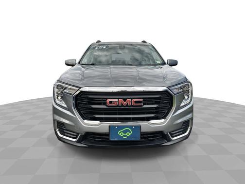 Sterling Metallic 2023 GMC Terrain AWD 4dr SLE