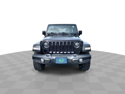 Black Clearcoat 2022 Jeep Wrangler Unlimited Willys 4x4
