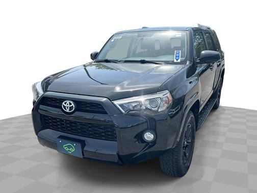 Midnight Black Metallic 2018 Toyota 4Runner SR5 4WD (Natl)