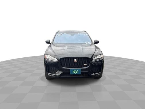 2018 Jaguar F-PACE S