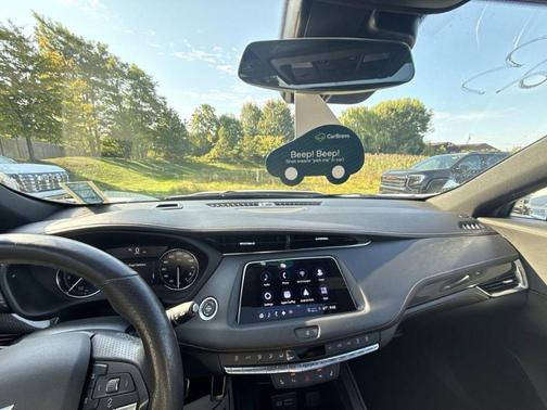 2023 Cadillac XT4 Sport