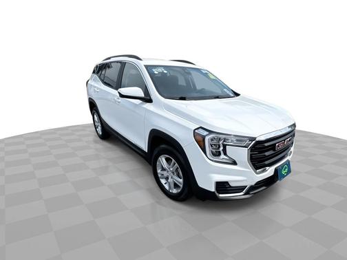 Summit White 2023 GMC Terrain FWD 4dr SLE