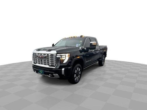 2024 GMC Sierra 2500 4WD Crew Cab 159" Denali