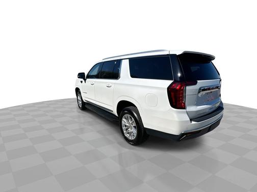 White Frost Tricoat 2023 GMC Yukon XL 4WD 4dr SLT